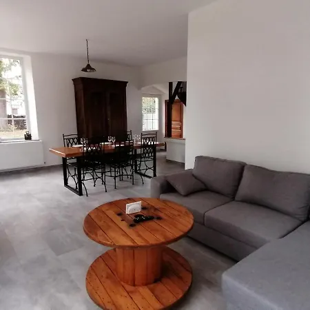 Casa vacanze Le De La Gare De Lurey Conflans *